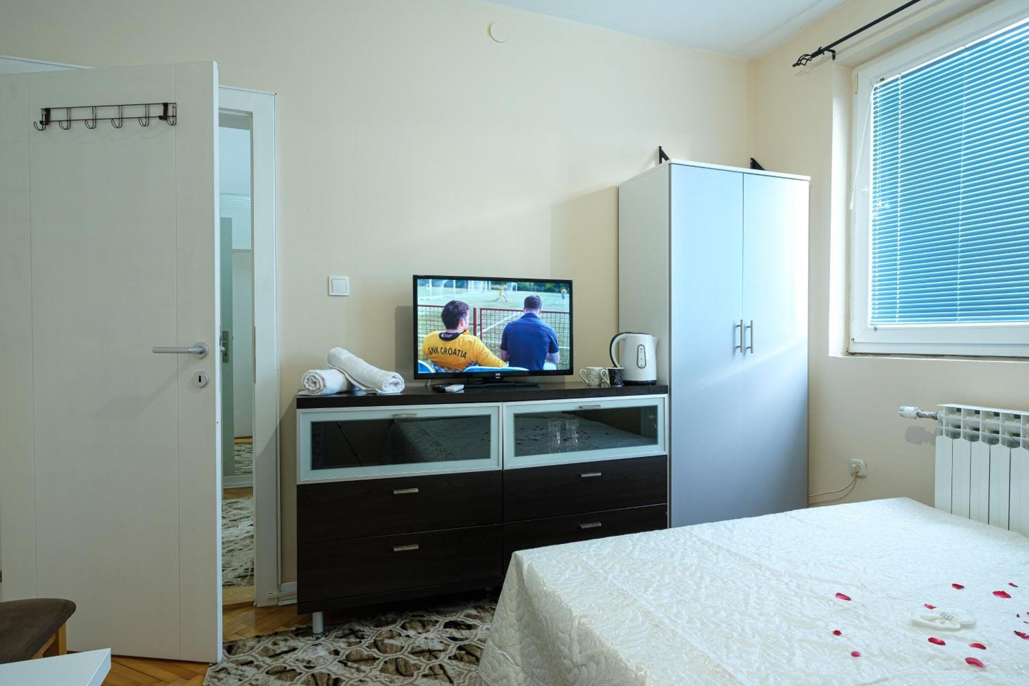 Evergreen Apartments Вісоко Екстер'єр фото